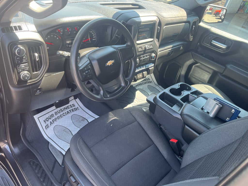 2022 Chevrolet Silverado Custom
