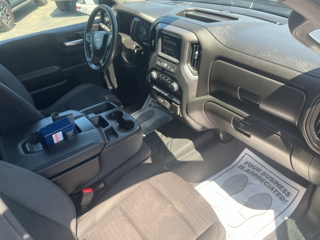 2022 Chevrolet Silverado Custom