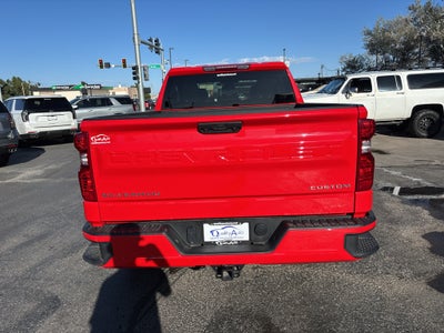 2024 Chevrolet Silverado Custom