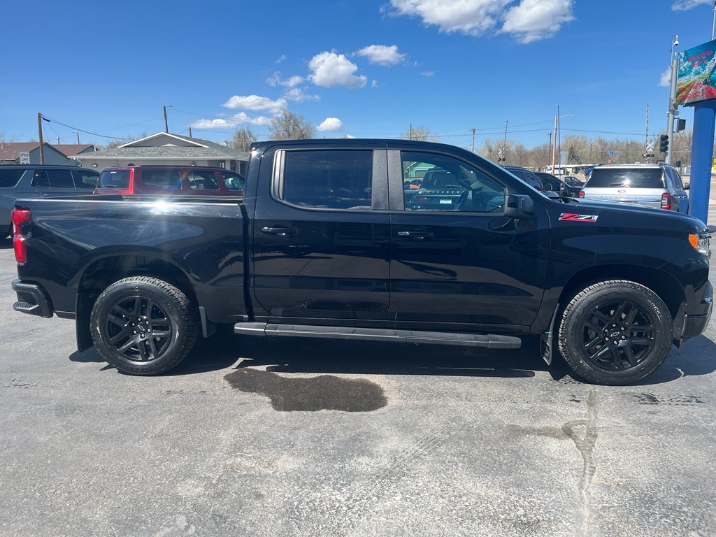 2023 Chevrolet Silverado RST