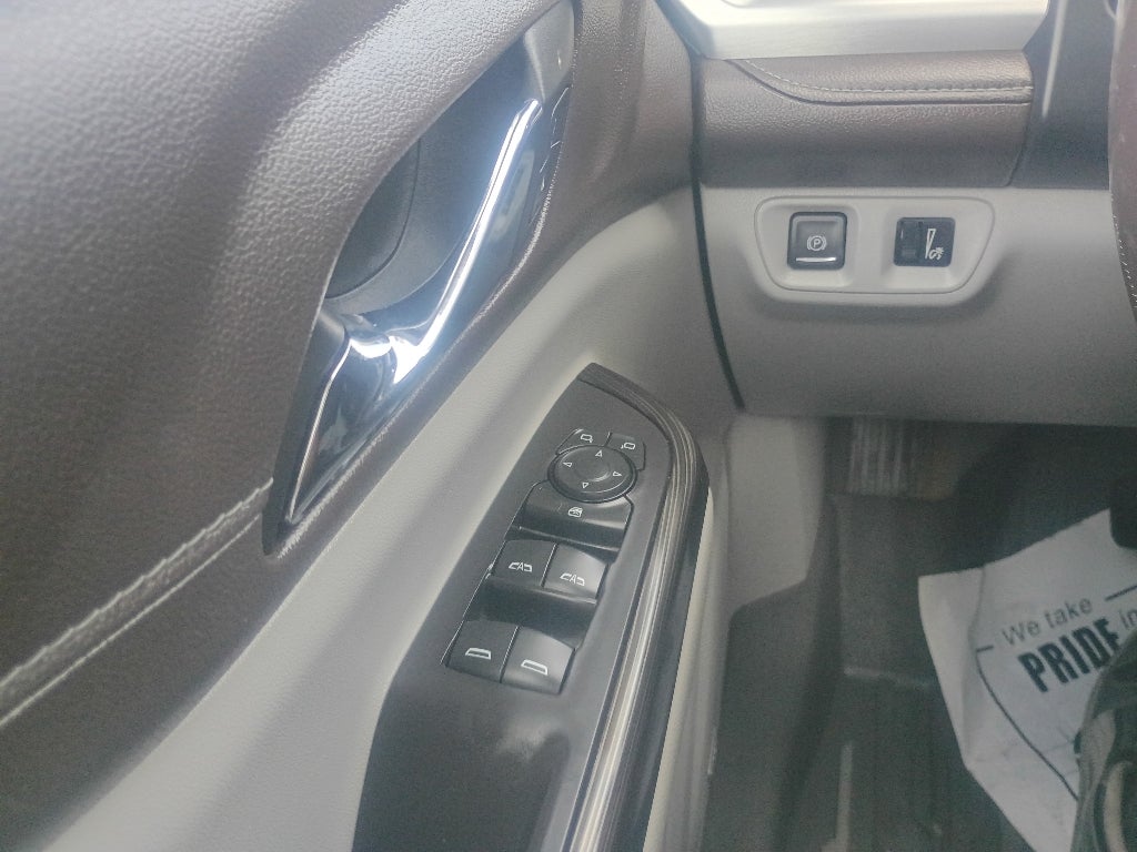 2021 GMC Acadia SLT