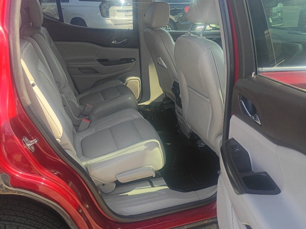 2019 GMC Acadia SLT