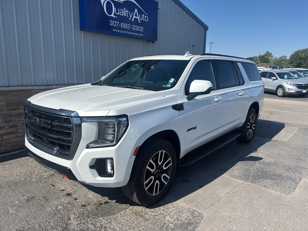 2021 GMC Yukon XL AT4