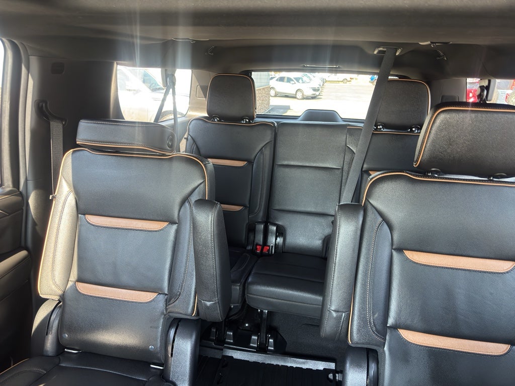 2021 GMC Yukon XL AT4