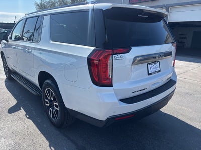 2021 GMC Yukon XL AT4