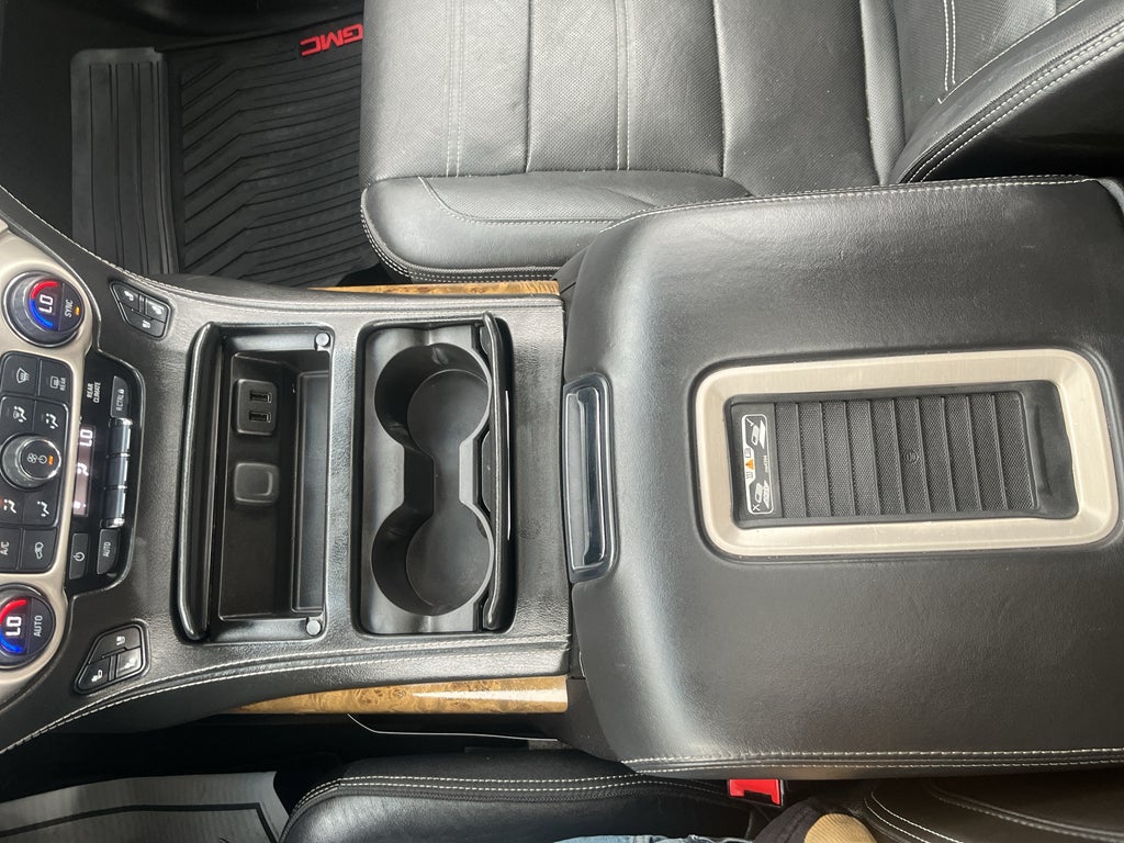 2017 GMC Yukon XL Denali