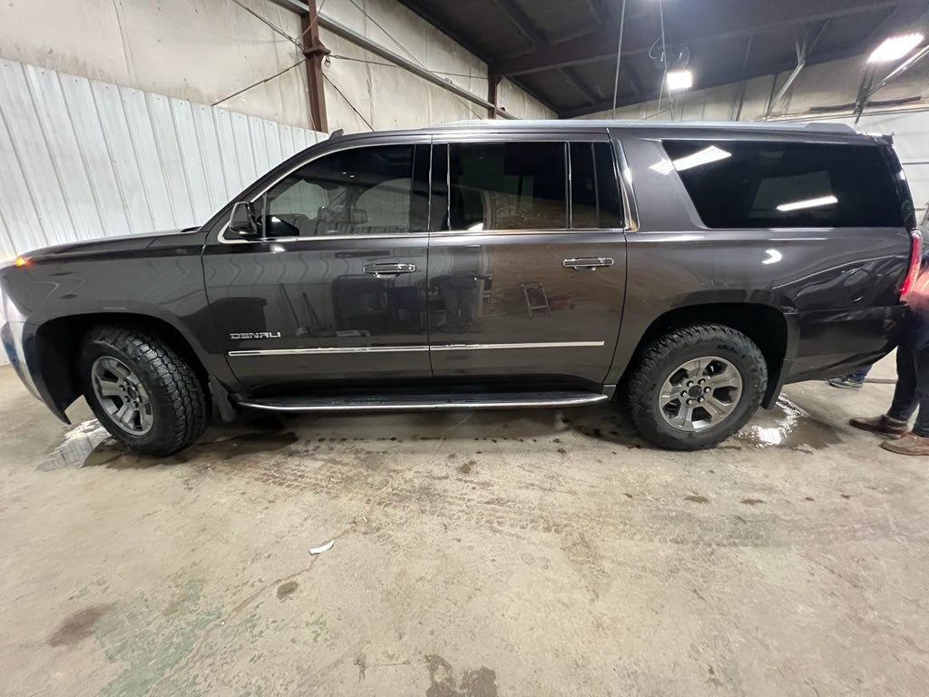 2017 GMC Yukon XL Denali