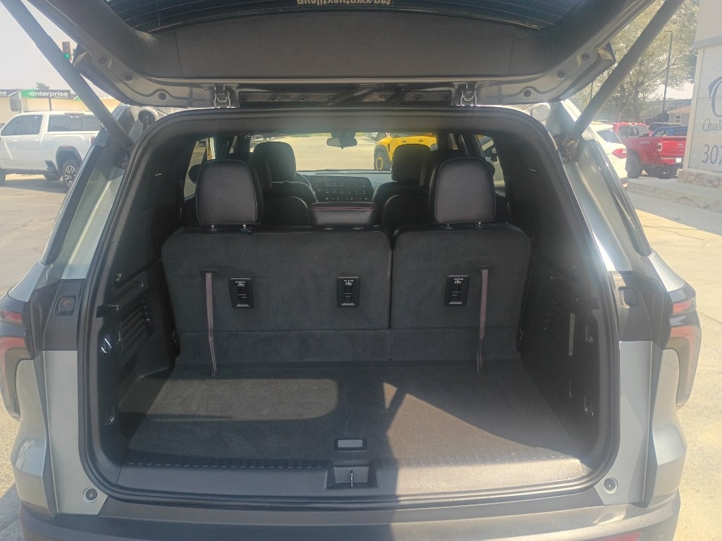 2025 Chevrolet Traverse Z71