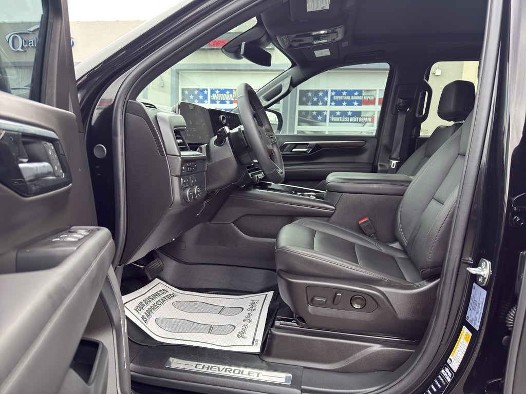 2025 Chevrolet Suburban Z71