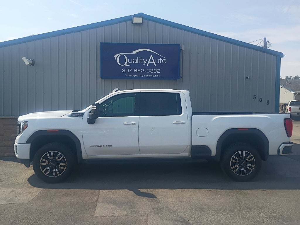 2023 GMC Sierra AT4