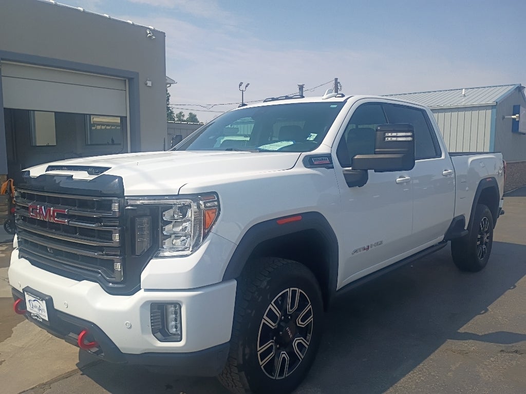 2023 GMC Sierra AT4