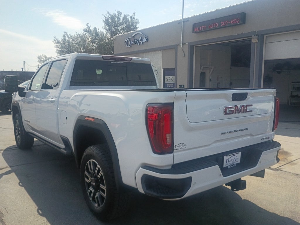 2023 GMC Sierra AT4