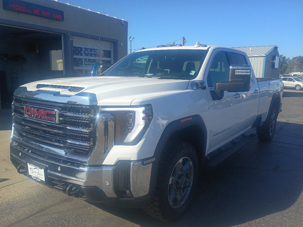 2025 GMC Sierra SLT