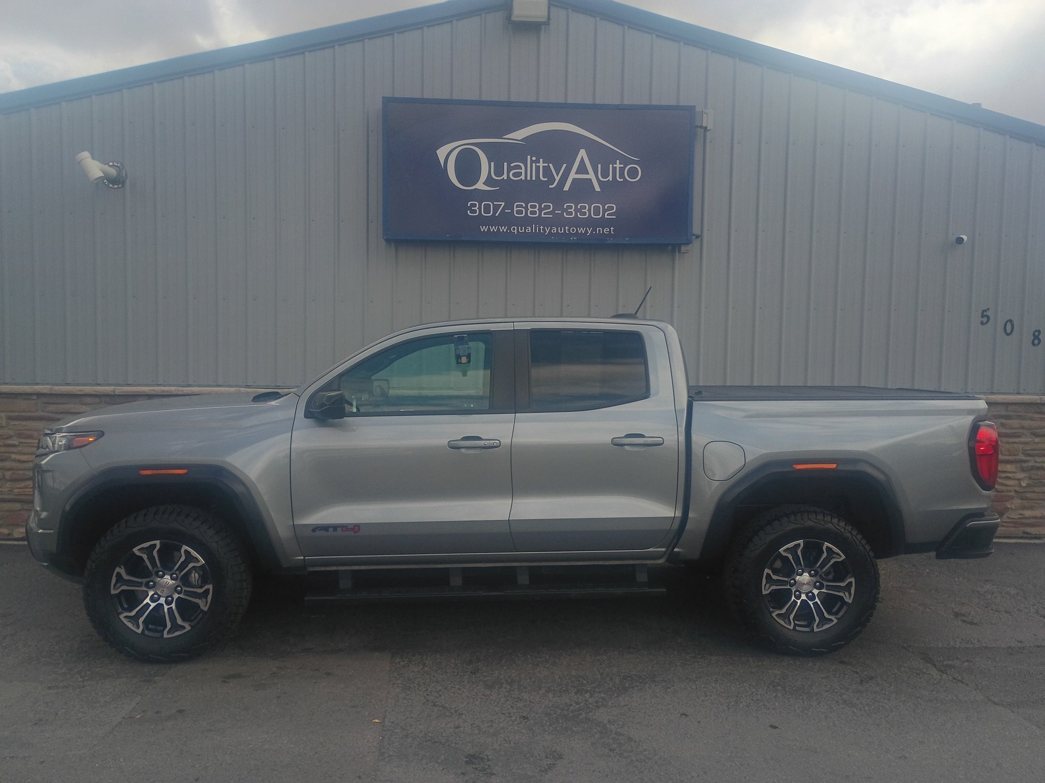 2023 GMC Canyon