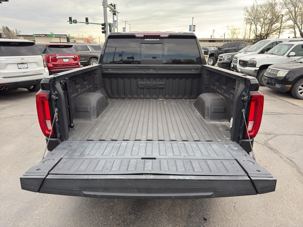 2020 GMC Sierra SLT