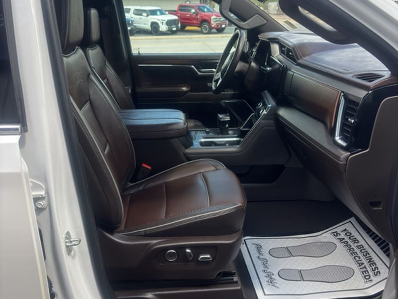 2024 GMC Sierra Denali