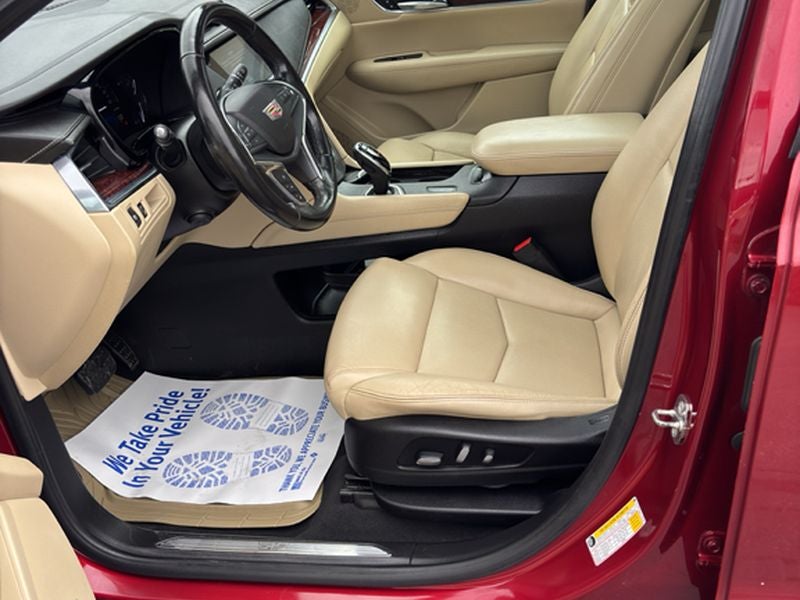 2019 Cadillac XT5 Luxury FWD