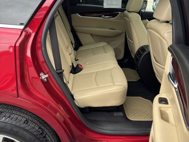 2019 Cadillac XT5 Luxury FWD