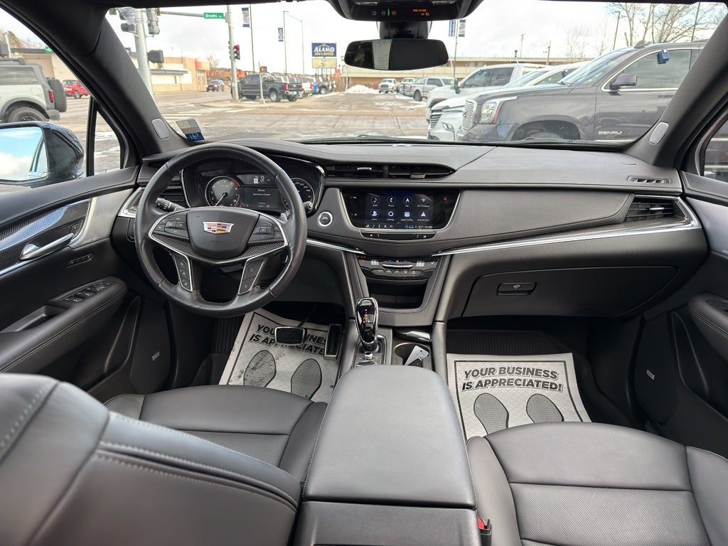 2023 Cadillac XT5 AWD Sport