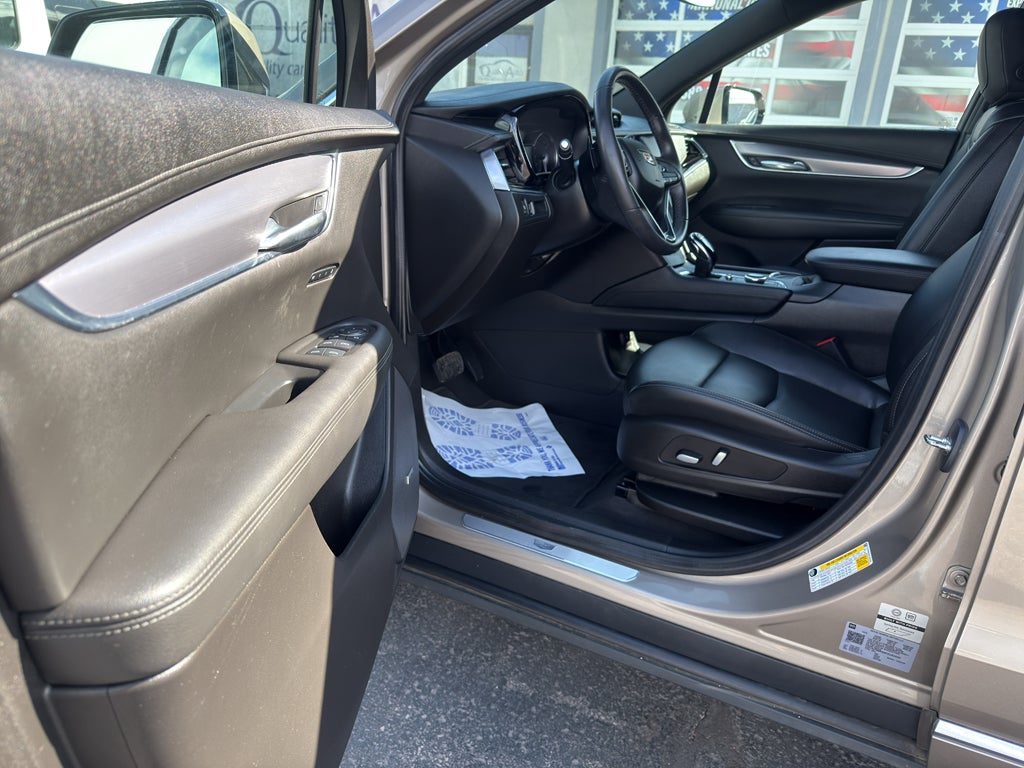 2023 Cadillac XT6 AWD Luxury