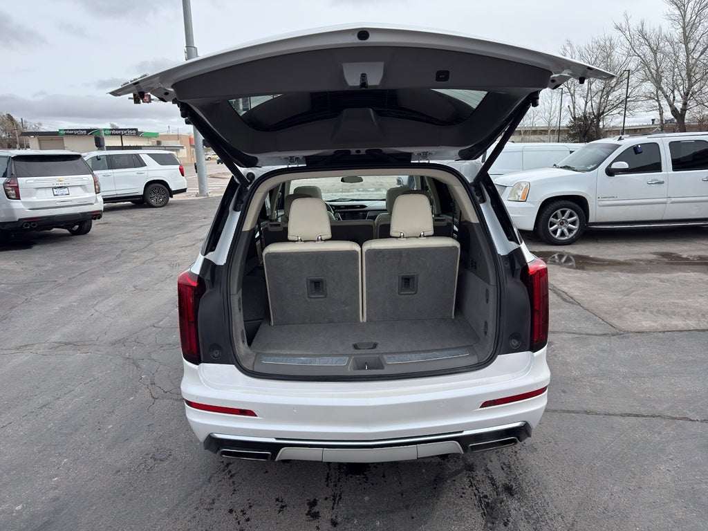 2023 Cadillac XT6 Premium Luxury