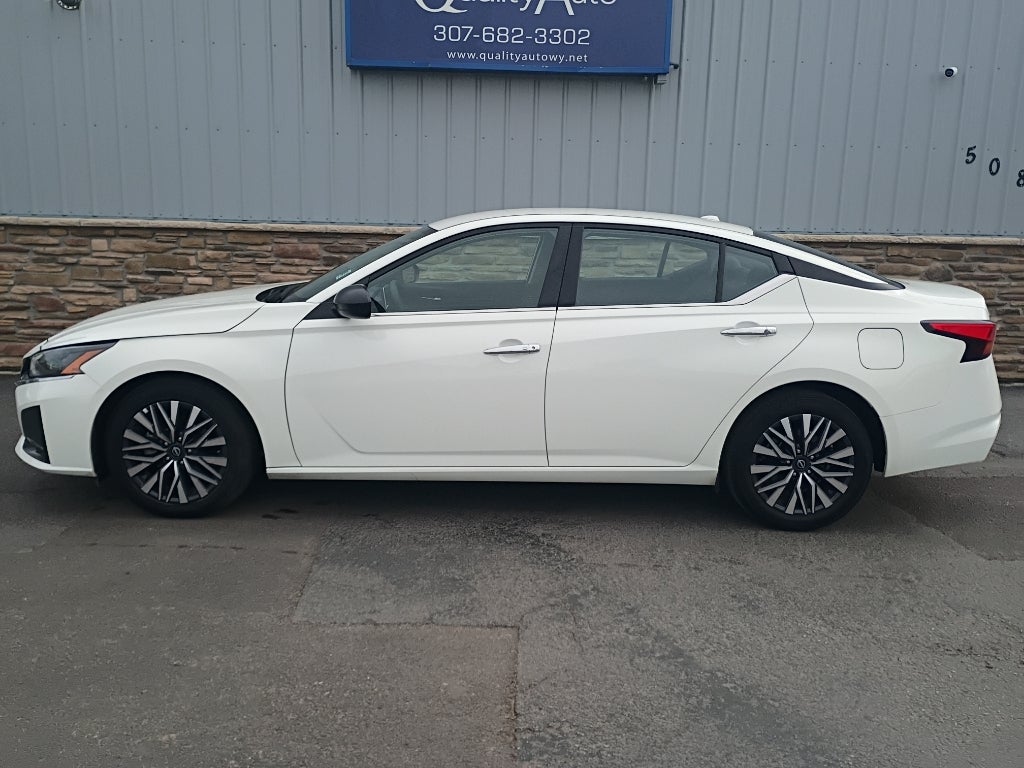 2025 Nissan Altima SV