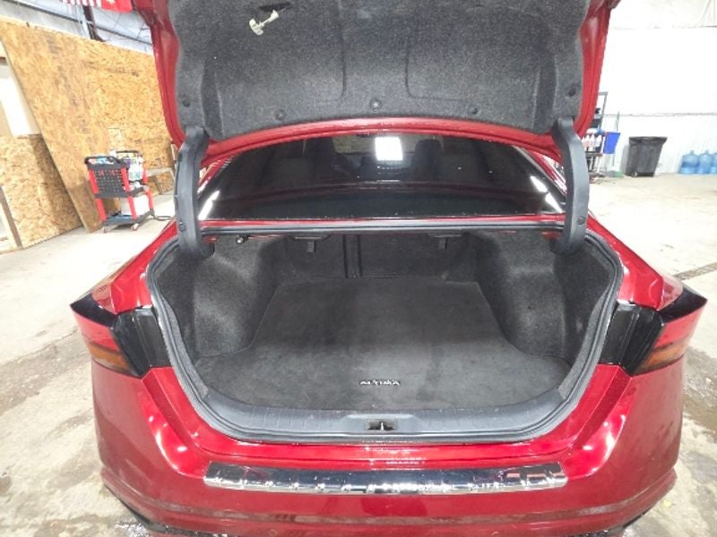 2022 Nissan Altima 2.5 Platinum