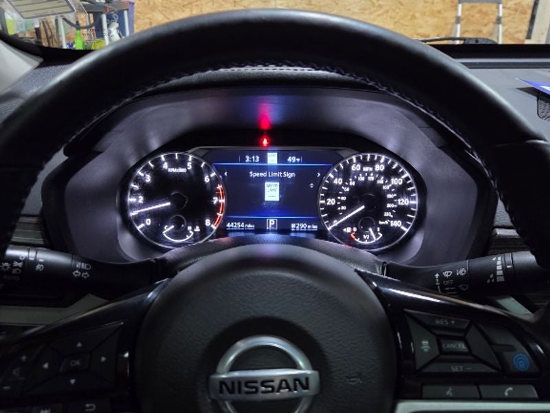 2022 Nissan Altima 2.5 Platinum