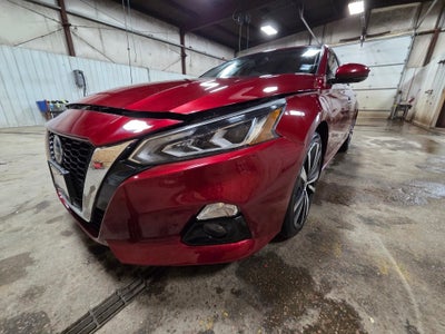 2022 Nissan Altima 2.5 Platinum