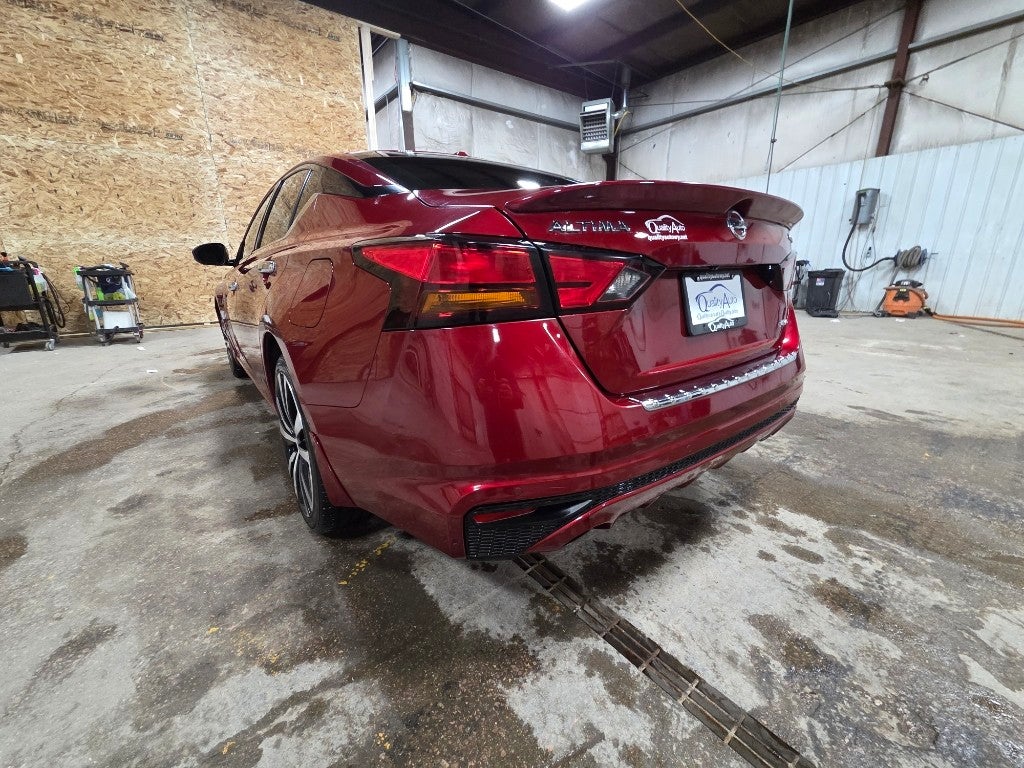 2022 Nissan Altima 2.5 Platinum