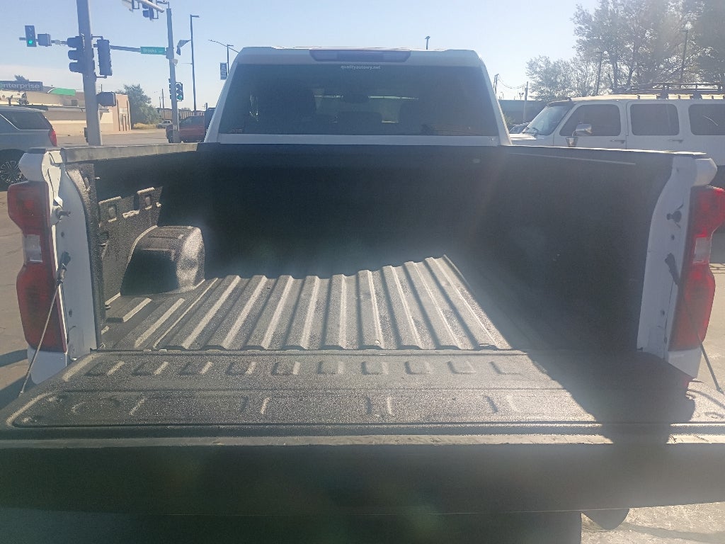 2023 Chevrolet Silverado LT