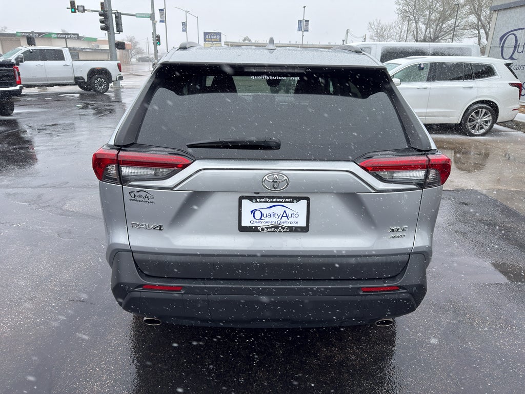 2019 Toyota RAV4 XLE Premium