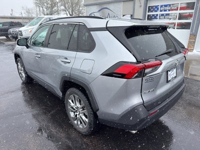 2019 Toyota RAV4 XLE Premium