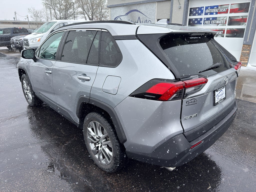 2019 Toyota RAV4 XLE Premium