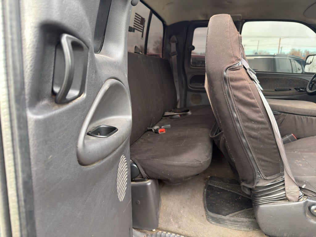 2002 Dodge Ram Pickup Base