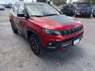 2025 Jeep Compass Trailhawk