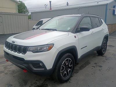 2025 Jeep Compass Trailhawk