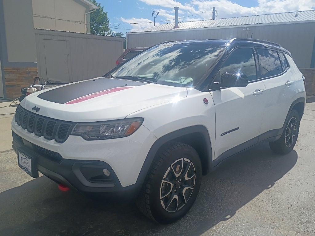 2025 Jeep Compass Trailhawk