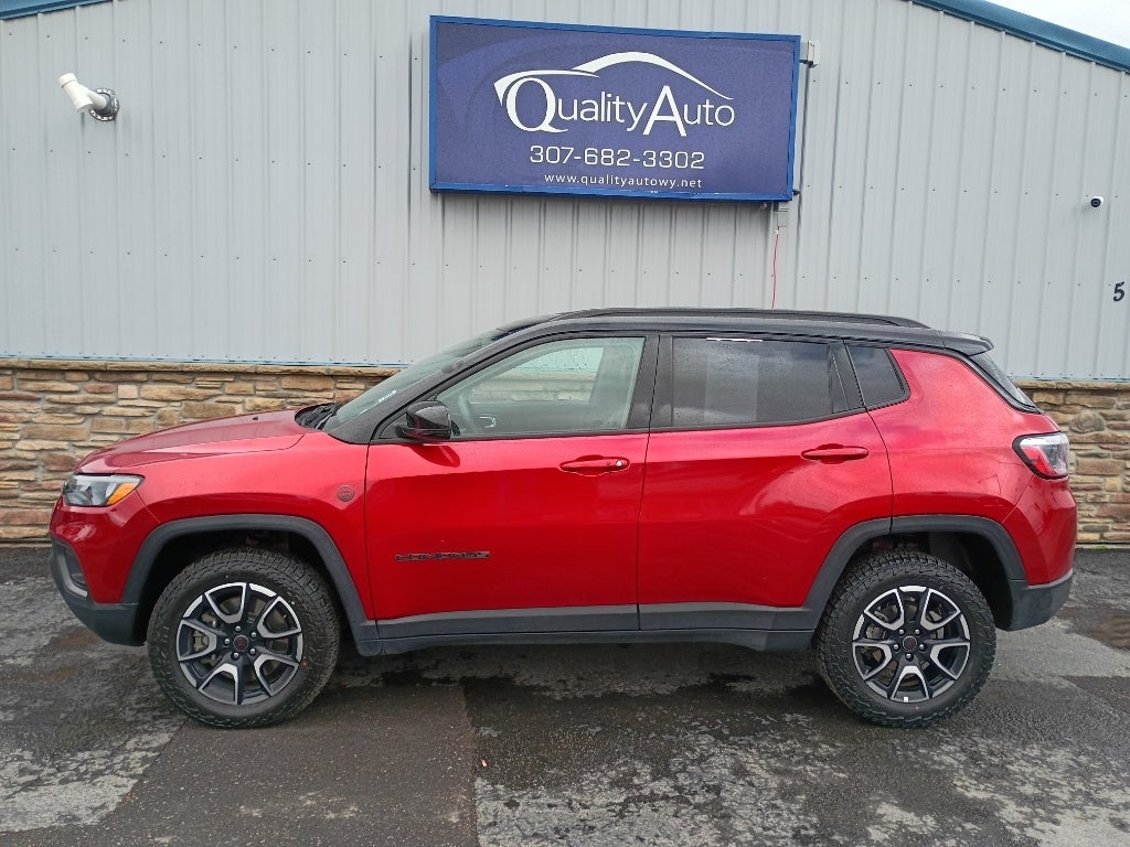 2025 Jeep Compass Trailhawk