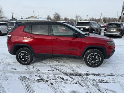 2025 Jeep Compass Trailhawk