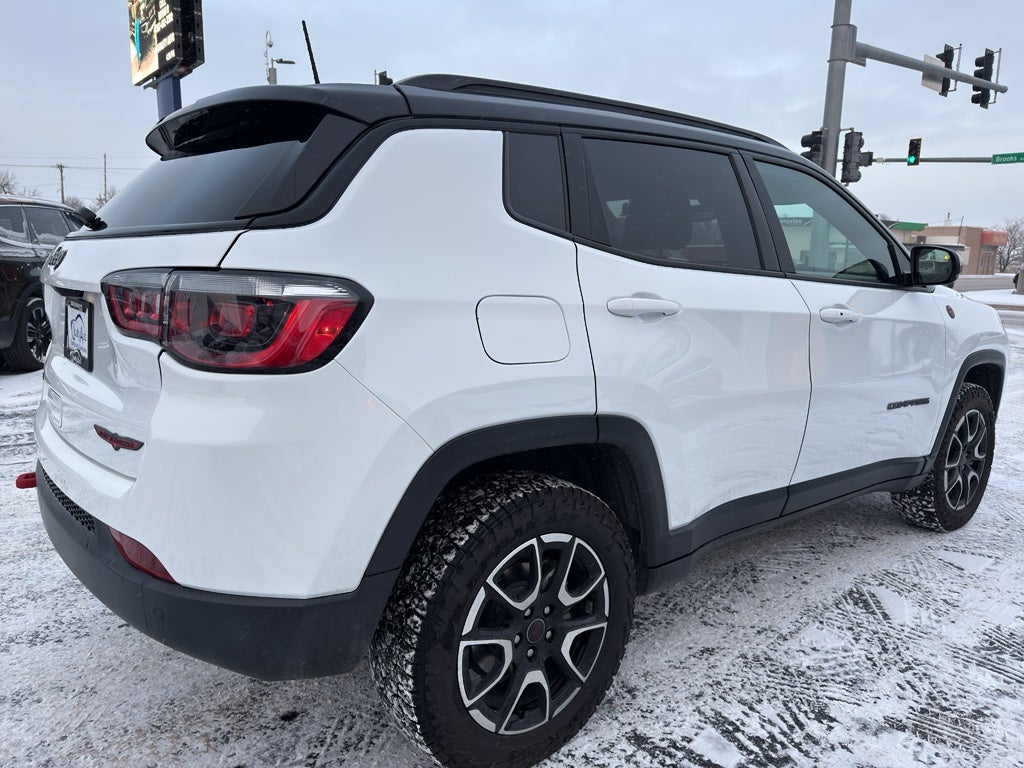 2025 Jeep Compass Trailhawk