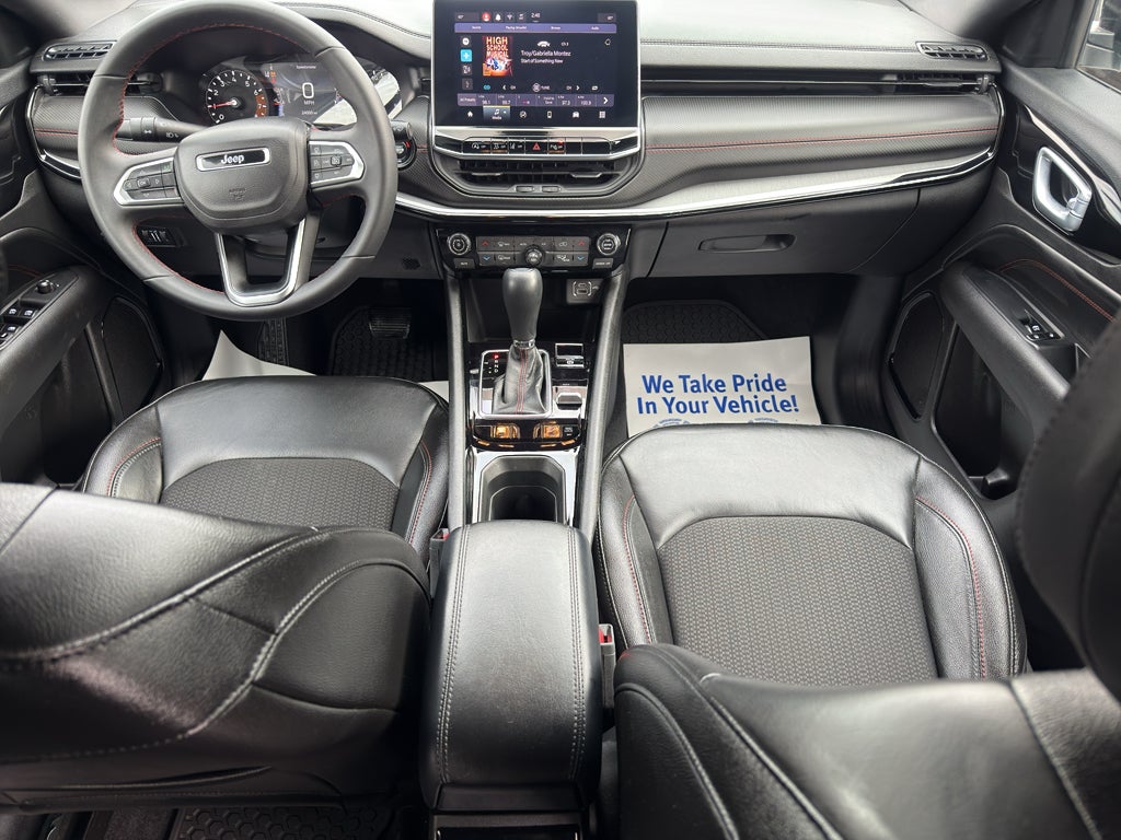 2025 Jeep Compass Trailhawk