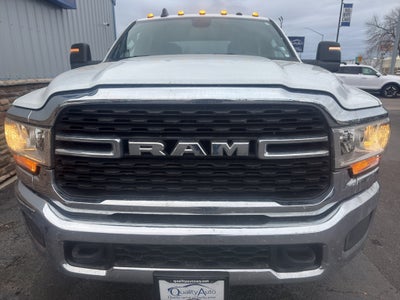 2024 RAM 3500 Chassis SLT