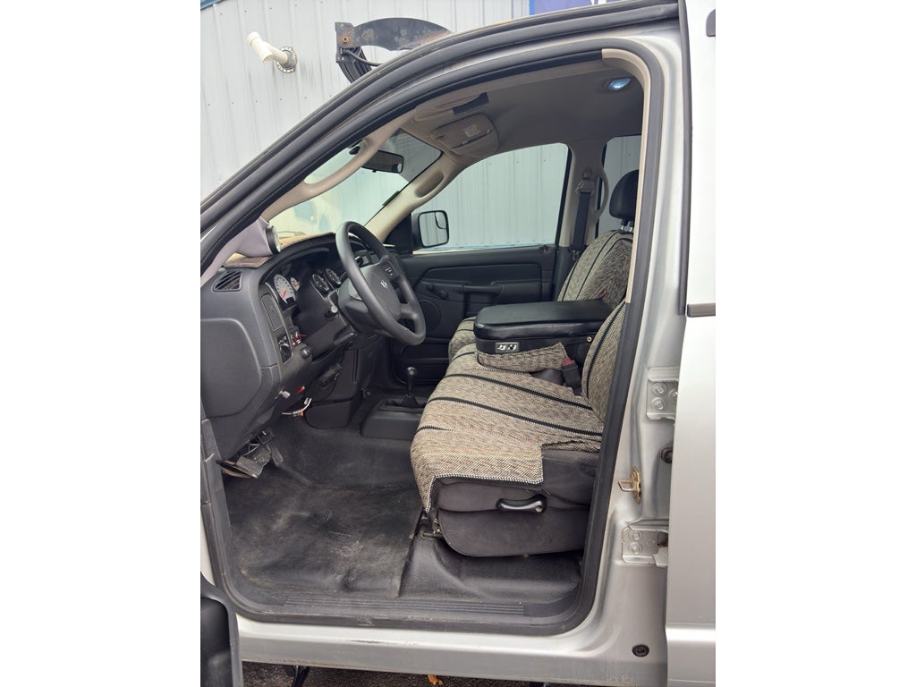 2005 Dodge Ram Pickup SLT