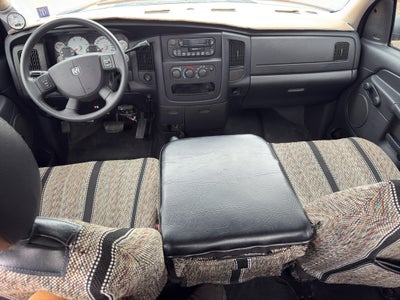 2005 Dodge Ram Pickup SLT