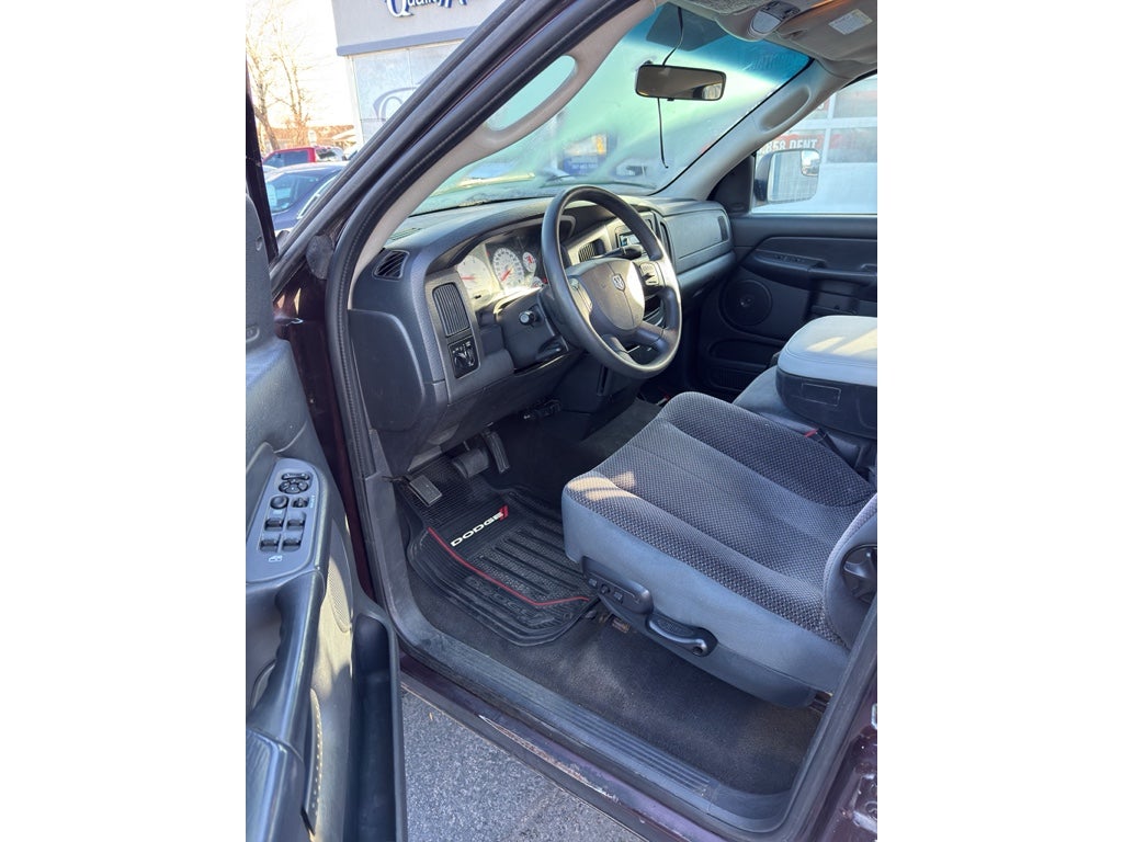 2005 Dodge Ram Pickup SLT