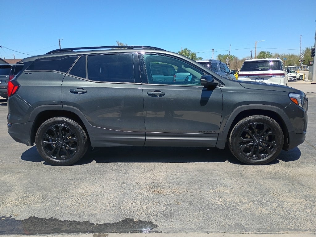 2021 GMC Terrain SLE