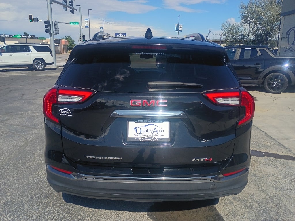 2023 GMC Terrain AT4