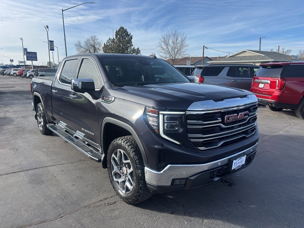 2023 GMC Sierra SLT