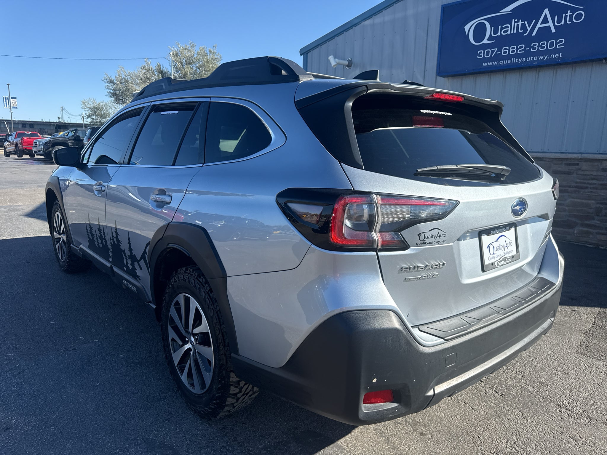 2025 Subaru Outback Premium
